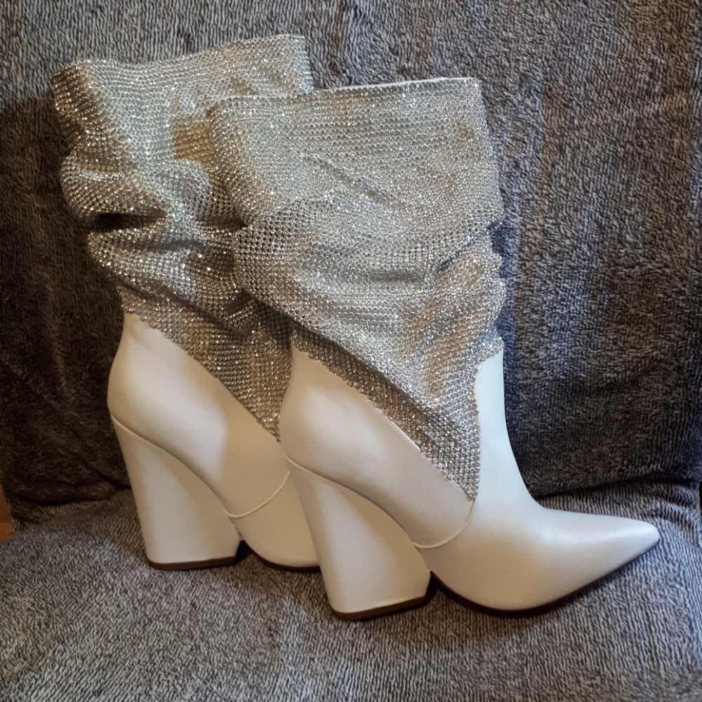FASHION BOOTS